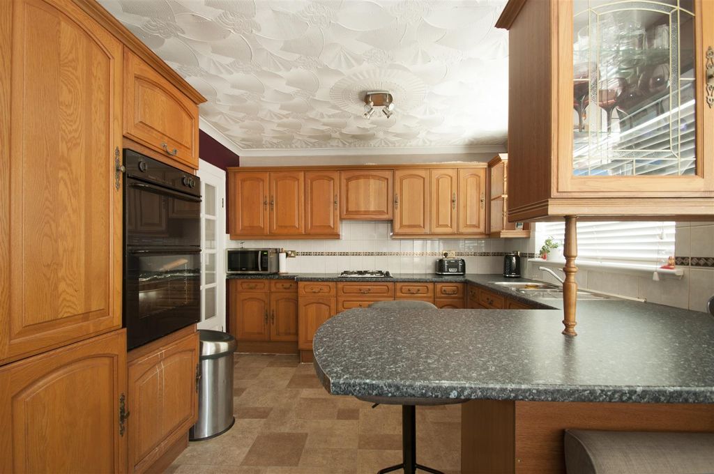 Property photo 3 of 13 Rodney 05.Jpg