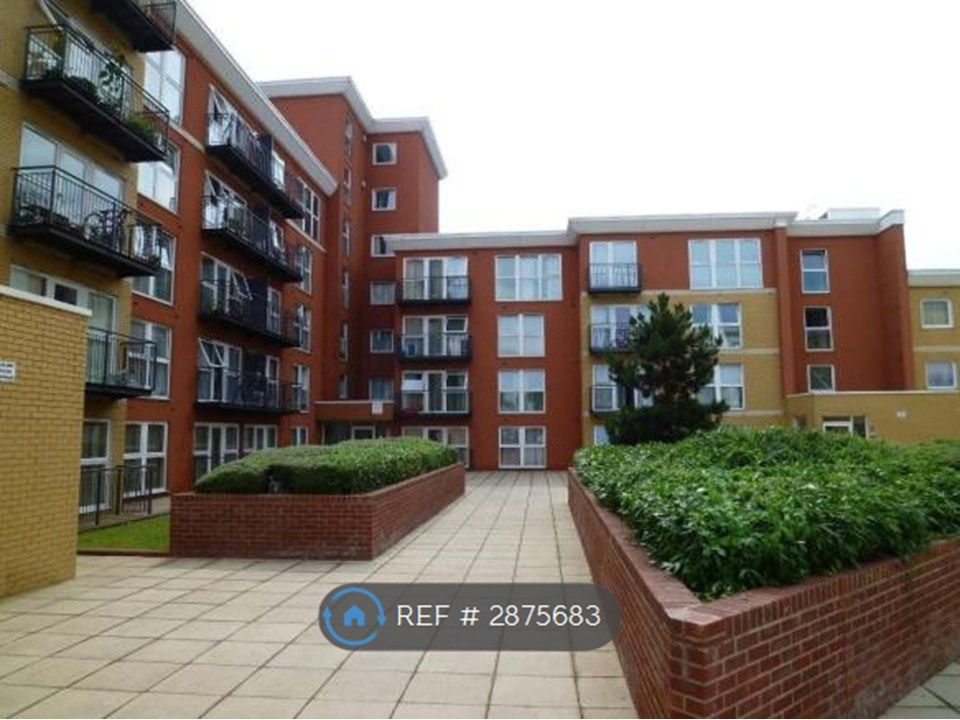 Property photo 1 of 12 Communal Area