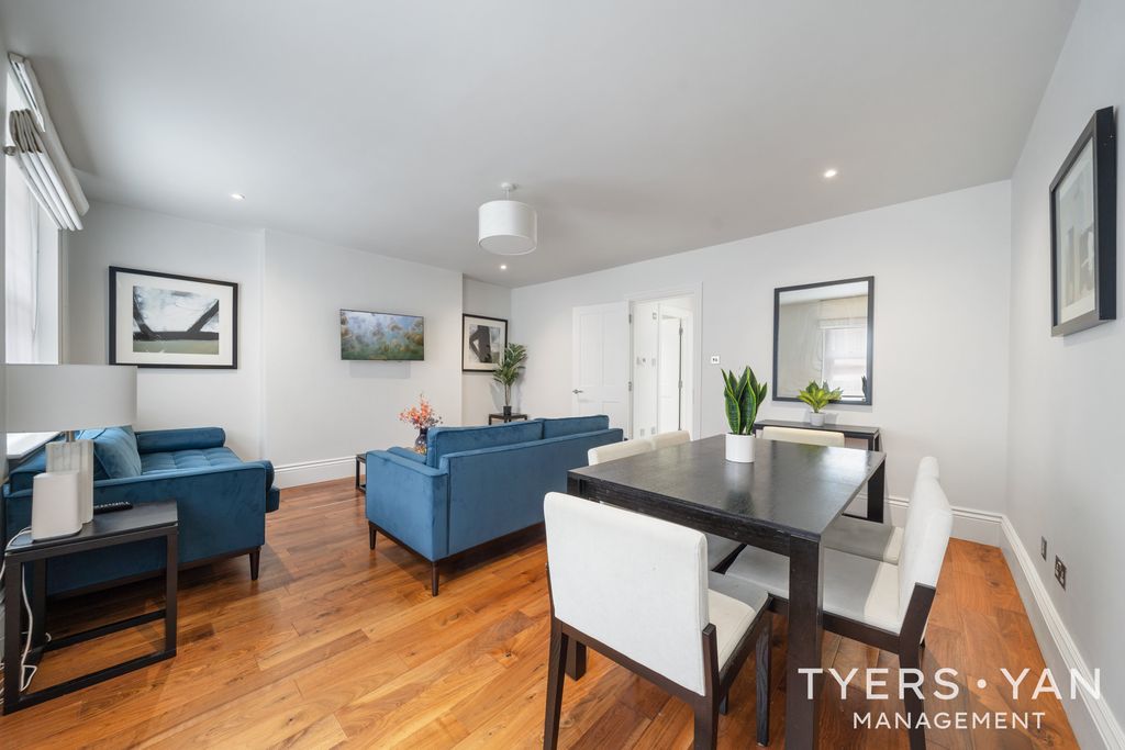 Property photo 3 of 19 Reception Room