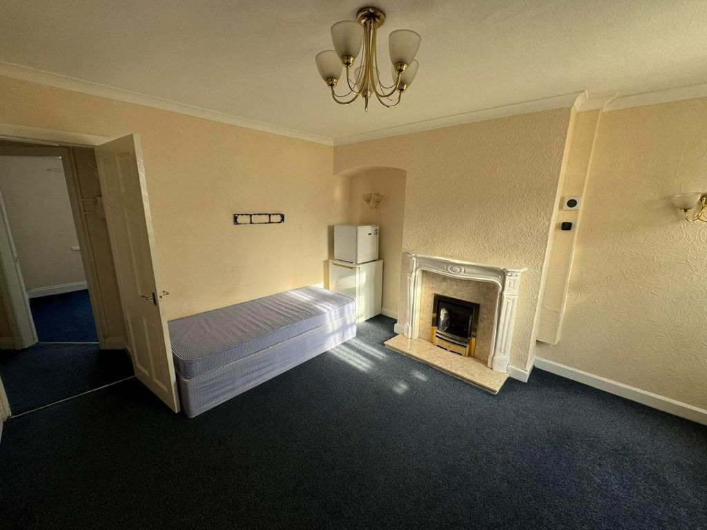 Property photo 3 of 10 3.Jpg