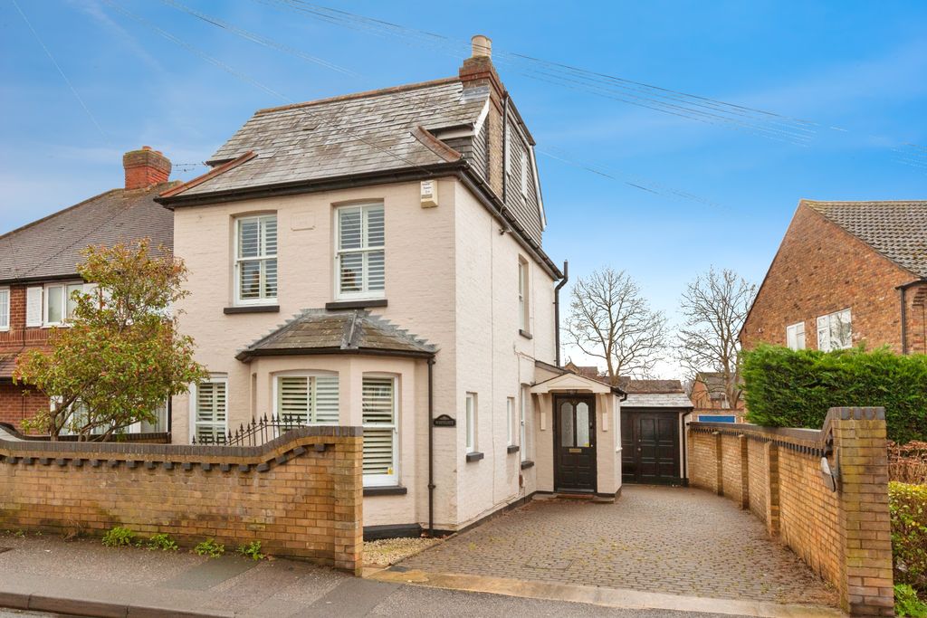 Property photo 1 of 18 Front Elevation