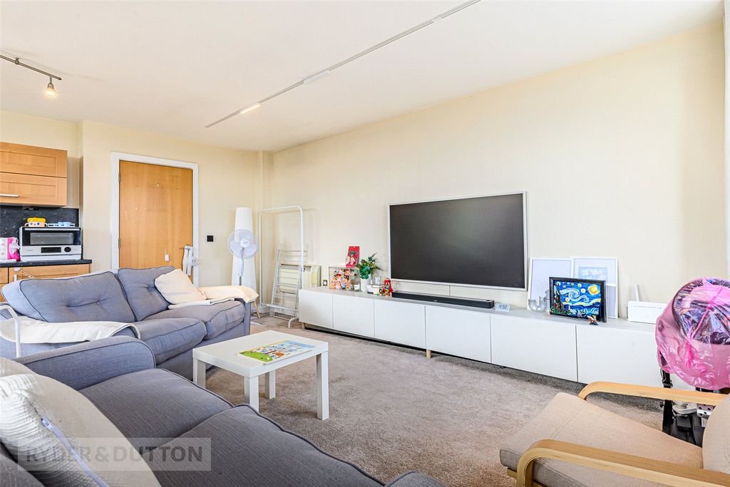 Property photo 3 of 18 Picture No. 22