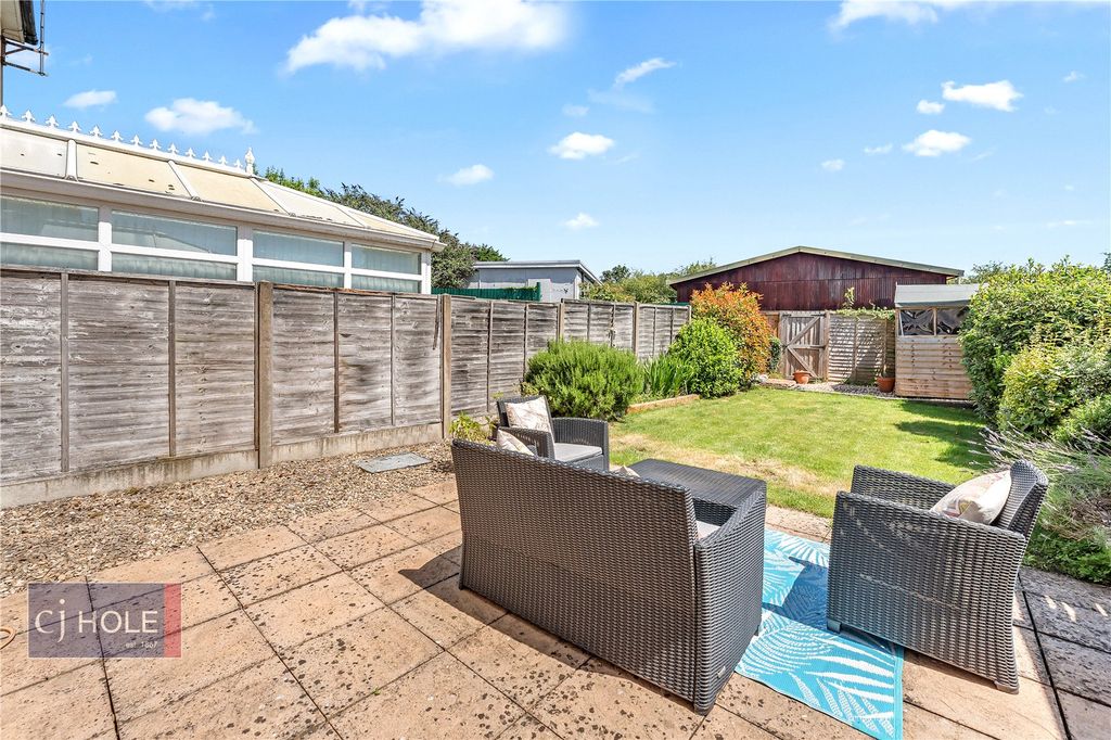 Property photo 2 of 19 Picture No. 23