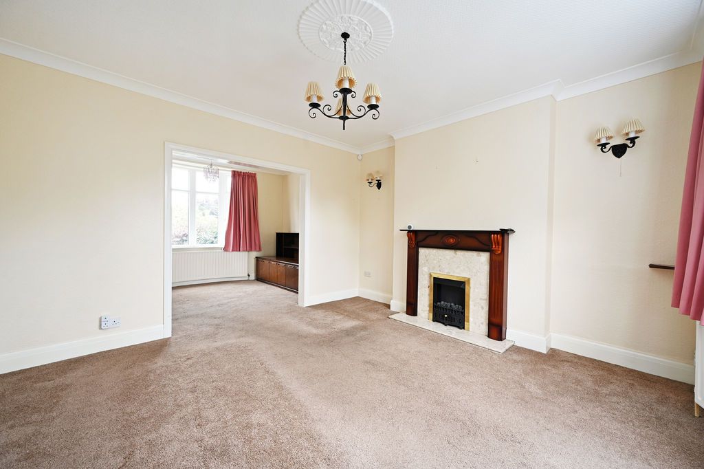 Property photo 2 of 33 Open Plan Living Area