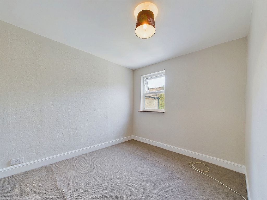 Property photo 2 of 9 3487553