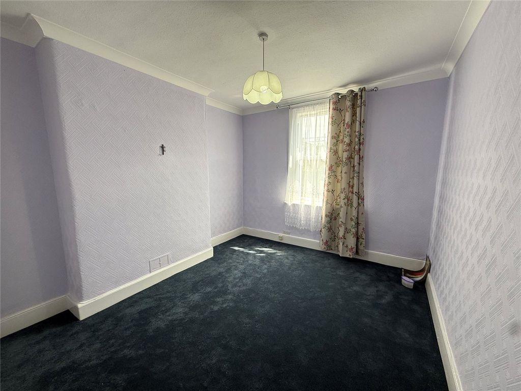 Property photo 2 of 5 Picture No. 09
