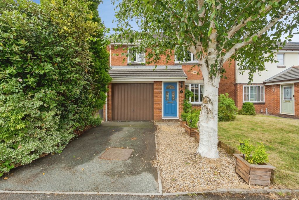 Property photo 2 of 29 Pbox-Img.Jpg