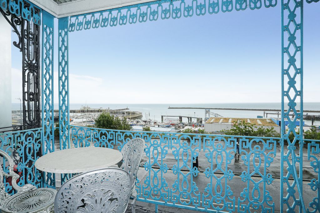 Additional image 17 of 6 bed terraced house for saleParagon, Ramsgate CT11
