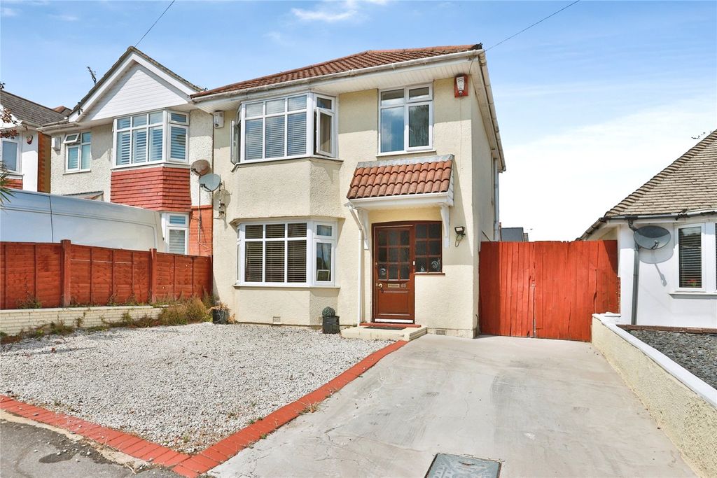 Property photo 1 of 20 Picture No. 22