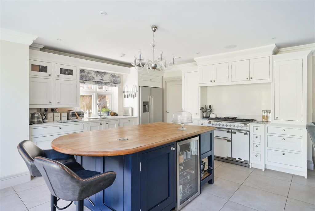 Property photo 2 of 31 Sandlands Grove, Aurelia (18).Jpg