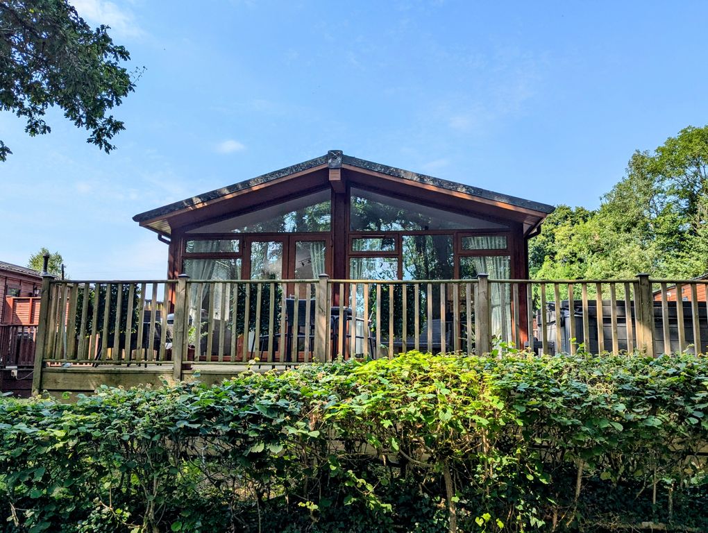 Property photo 1 of 18 The Lodge