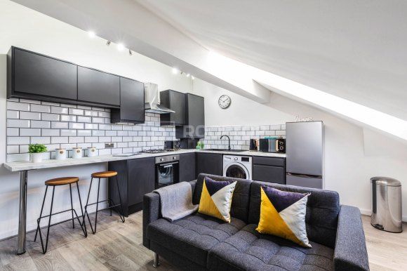 Property photo 2 of 9 7546026.Jpg