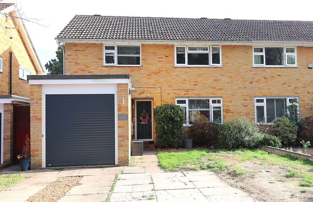 Property photo 1 of 12
