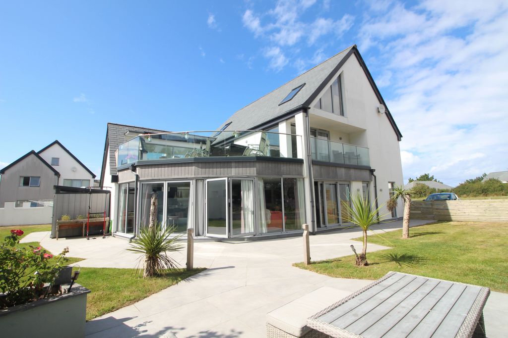 Property photo 1 of 36 Rear Elevation