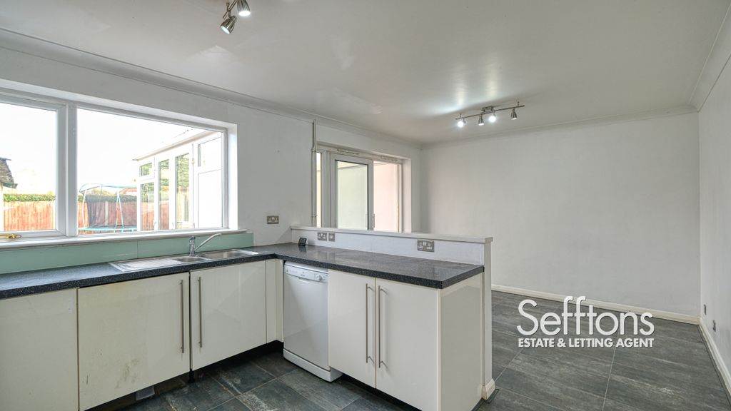 Property photo 2 of 20 Dscf8068_9