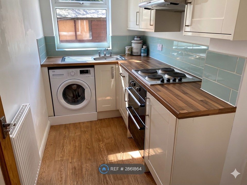 Property photo 3 of 3