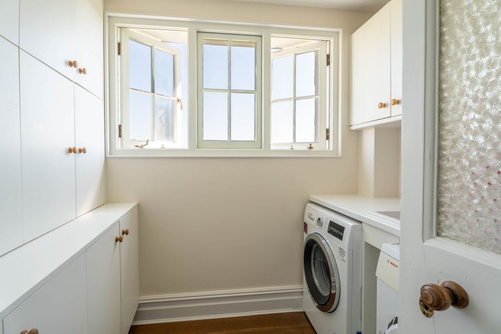 Additional image 20 of 8 bed link detached house for sale61 St. James Street, Narberth SA67