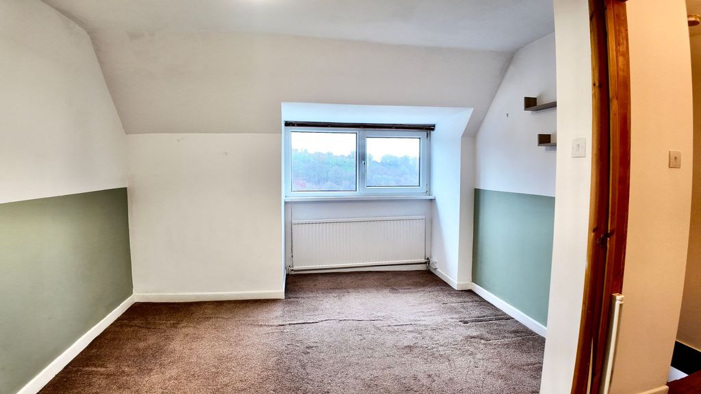 Additional image 17 of 4 bed bungalow for saleFarm Road, Crumlin NP11