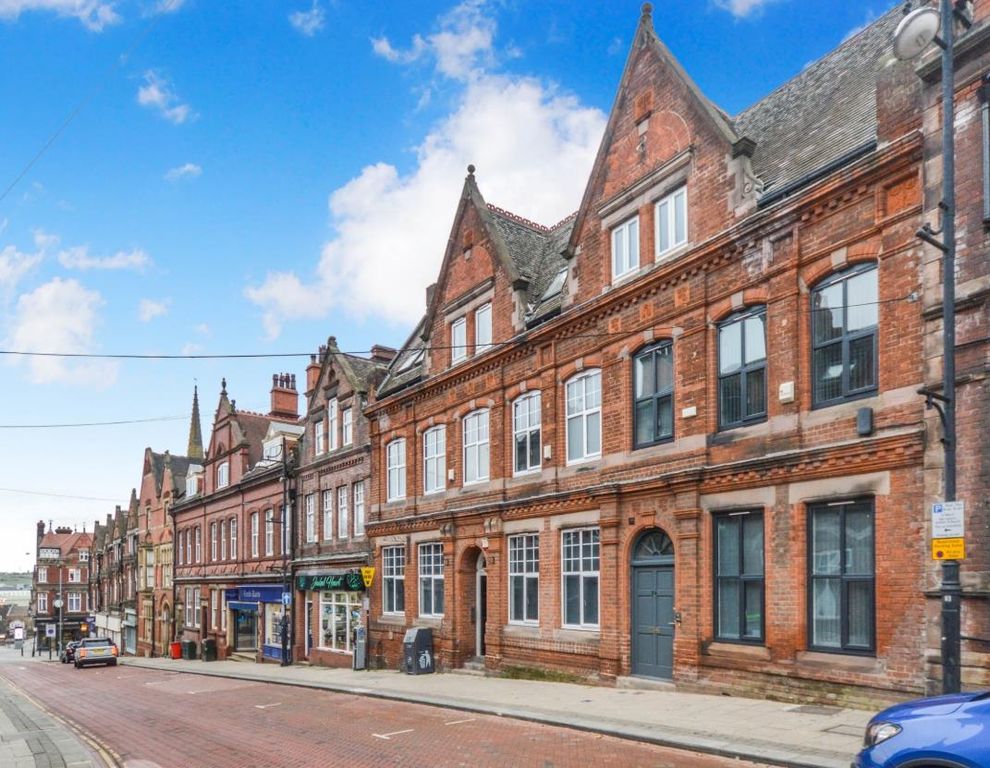 Property photo 1 of 17 24 Moorgate Street Main External.Jpeg