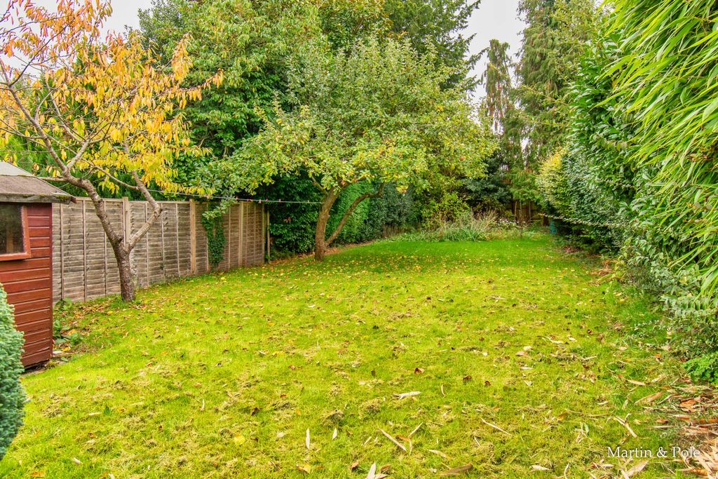 Property photo 3 of 13