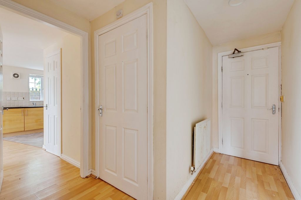 Property photo 2 of 19 Pbox-Img.Jpg