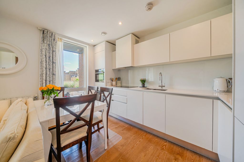 Property photo 2 of 20 1488023-13-6A6cc1...