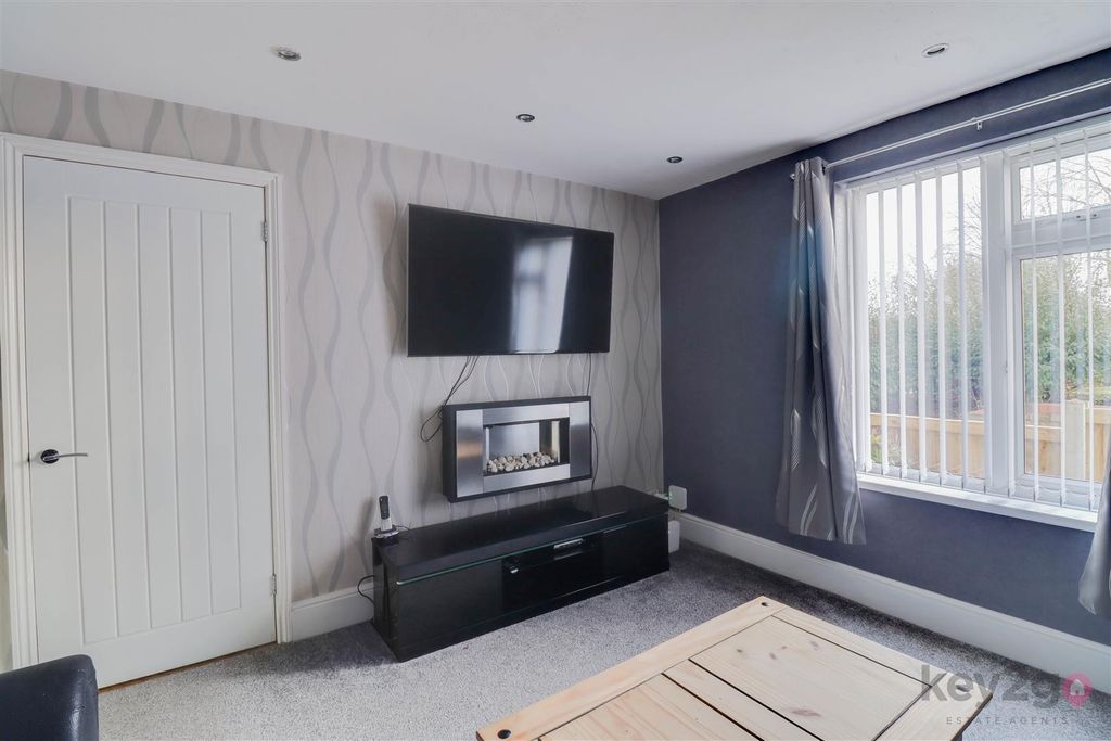 Property photo 2 of 18 Img_5115-Img_5117.Jpg