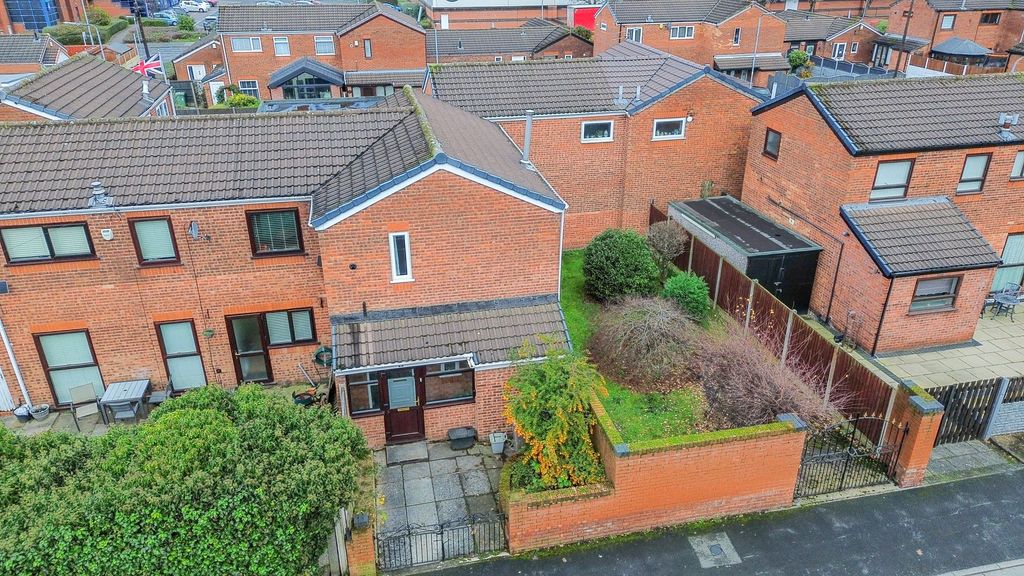 Property photo 1 of 23