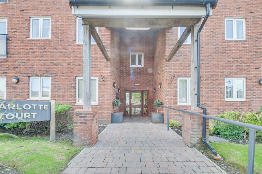 Property photo 3 of 34 4303874