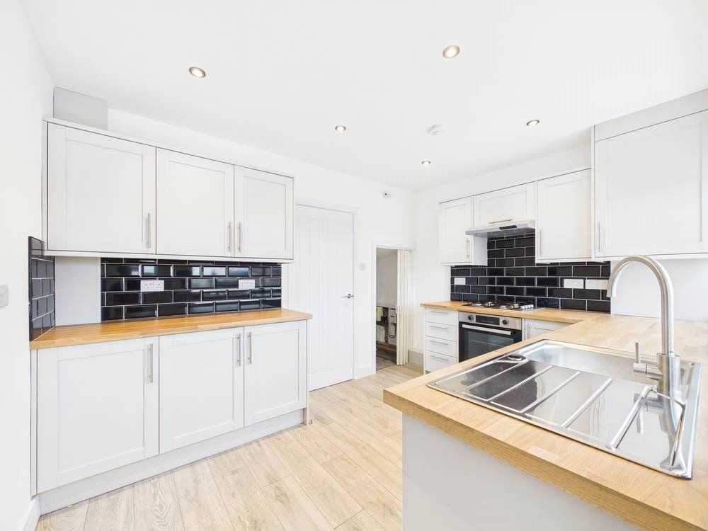 Property photo 2 of 20 Picture No. 09