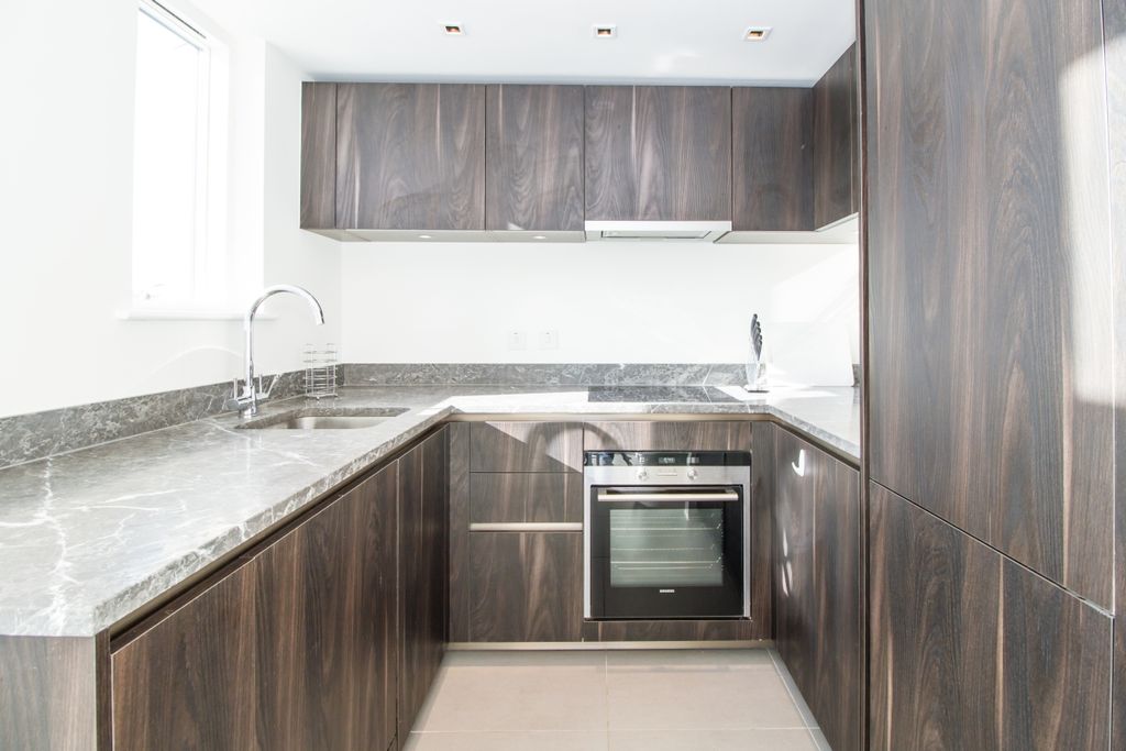 Property photo 3 of 9 42499