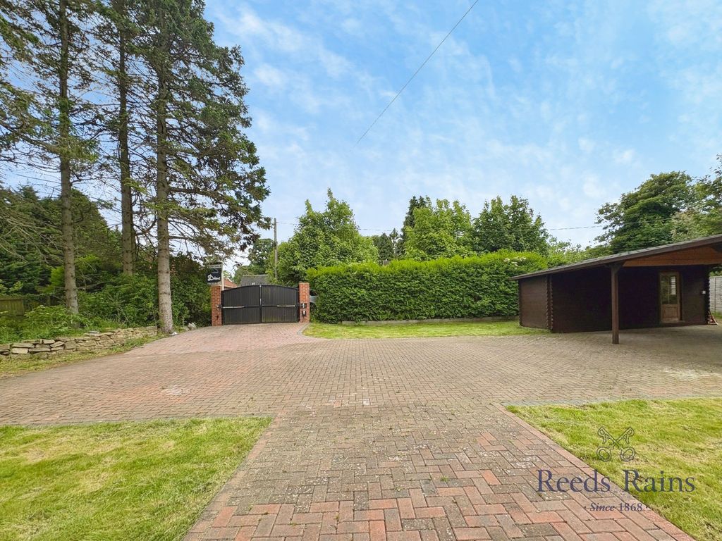 Additional image 29 of 5 bed detached house for saleThe Avenue, Medburn, Newcastle Upon Tyne, Northumberland NE20