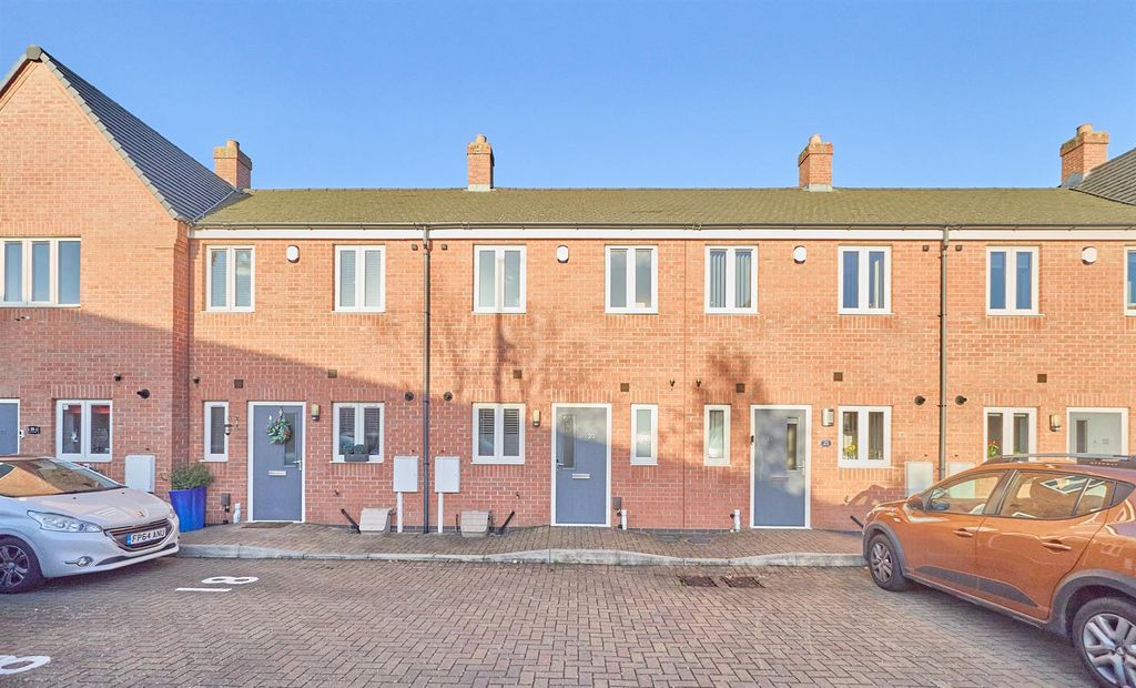 Property photo 1 of 9 Coop Close.Jpg