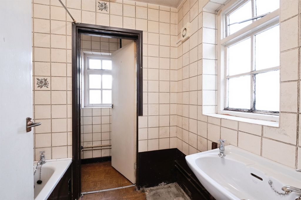 Additional image 7 of 2 bed terraced house for saleDrybridge Street, Monmouth NP25