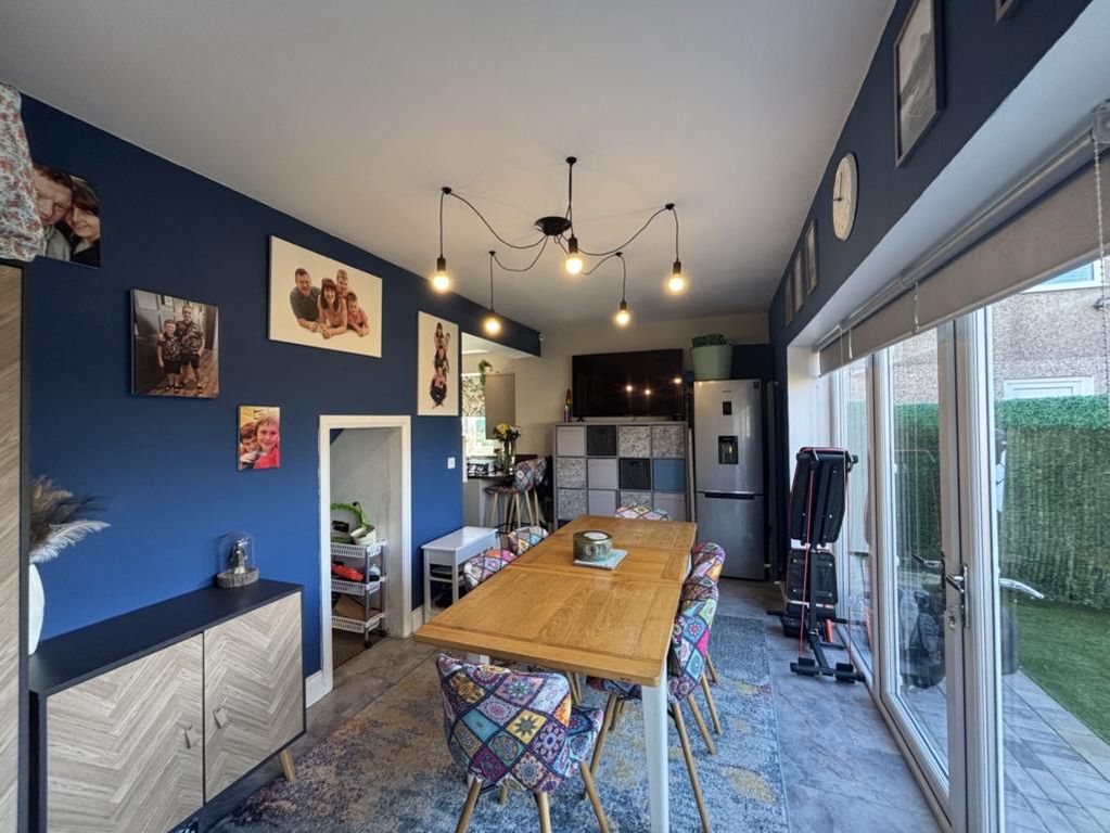 Property photo 3 of 15 Dining Room