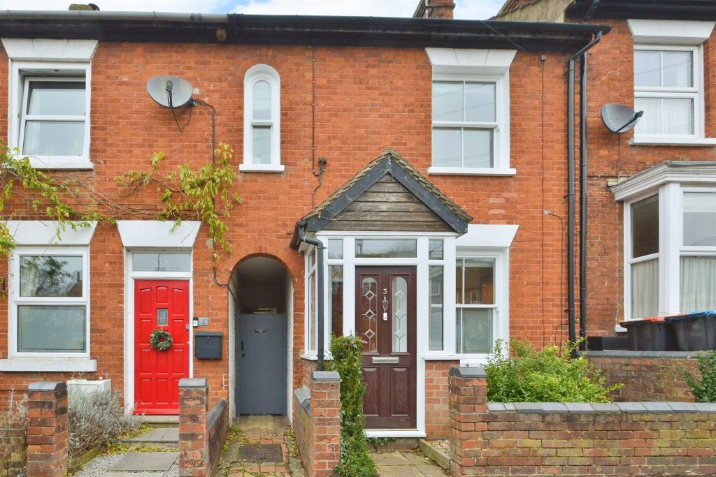 Property photo 1 of 17