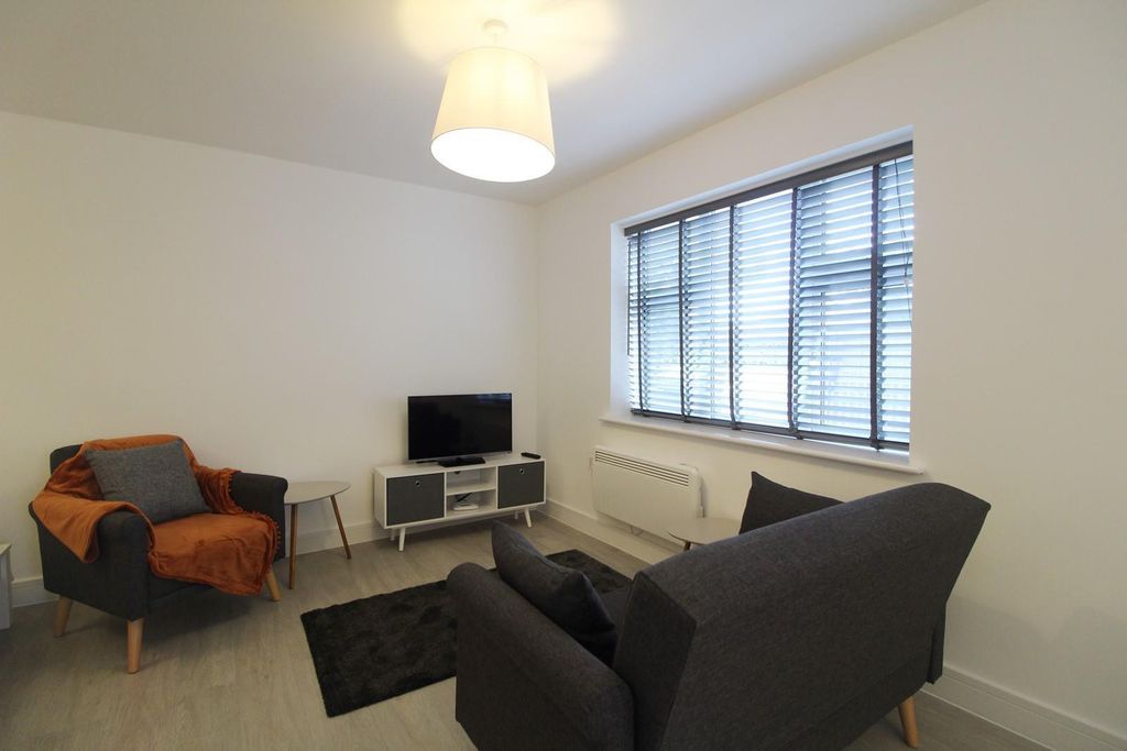 Property photo 2 of 4 Living Area