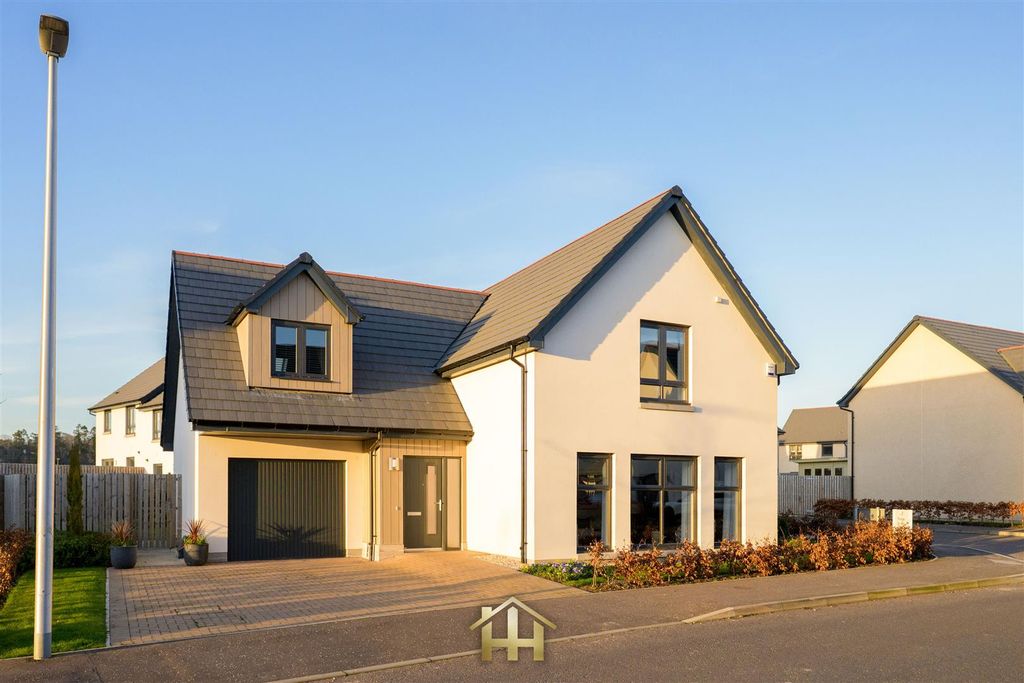 Property photo 1 of 45 Dog-Show-0003.Jpg