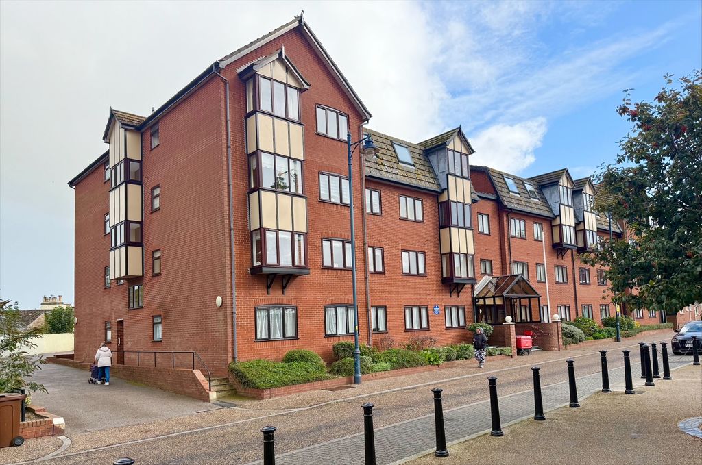 Property photo 1 of 6