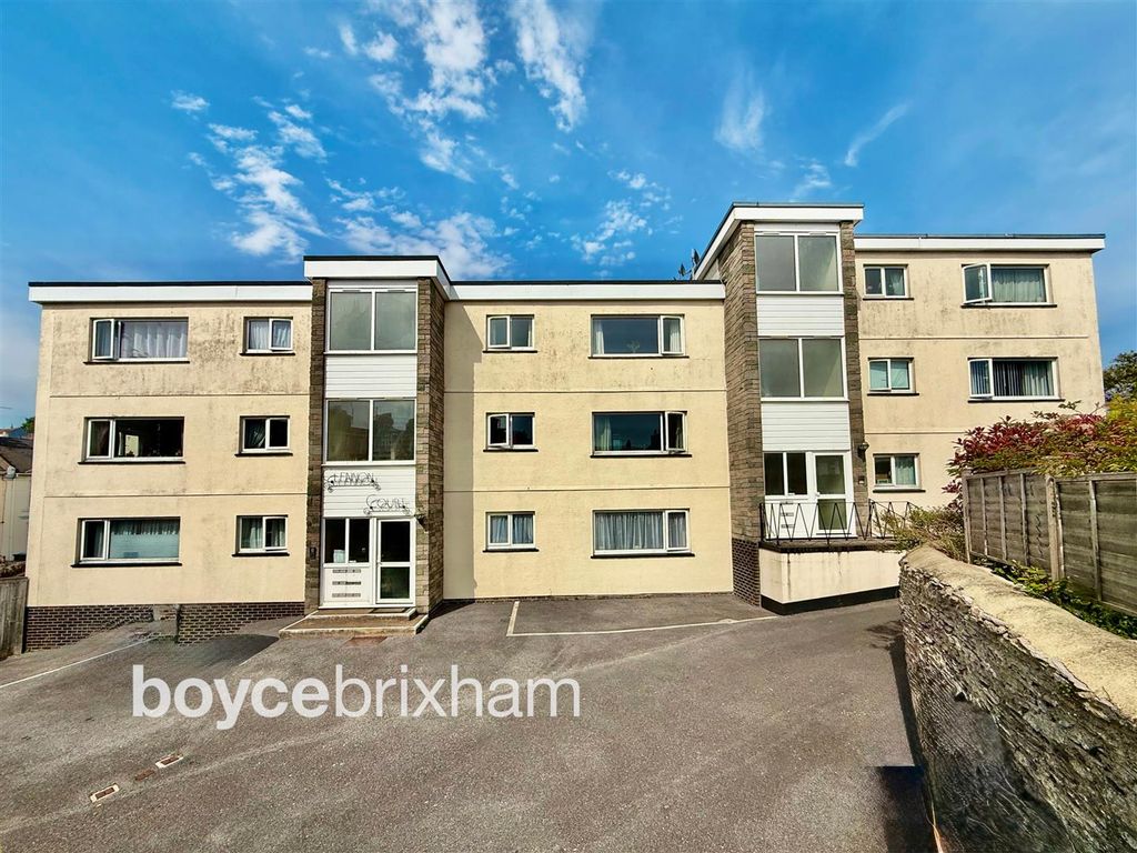 Property photo 1 of 20 Frontwm.Jpg