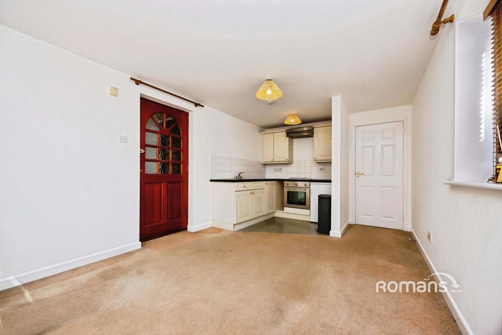 Property photo 2 of 9 Pbox-Img.Jpg