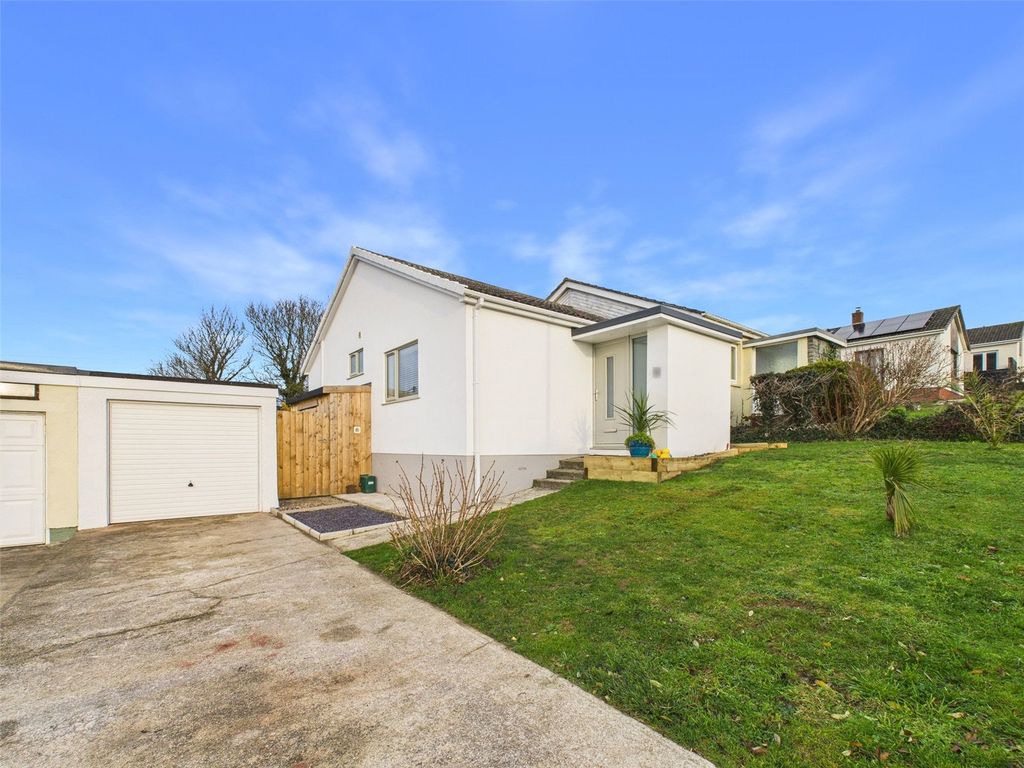 Property photo 1 of 19 Picture No. 01