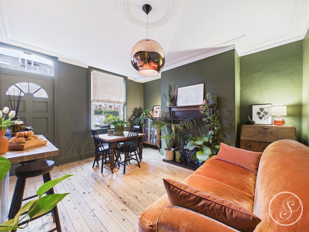 Property photo 2 of 15 Living Room