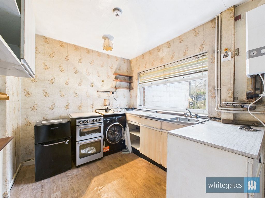 Property photo 3 of 12 Picture No. 14