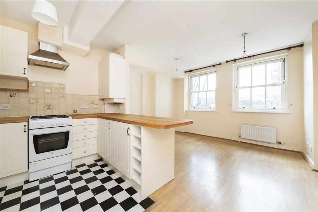 Property photo 3 of 6