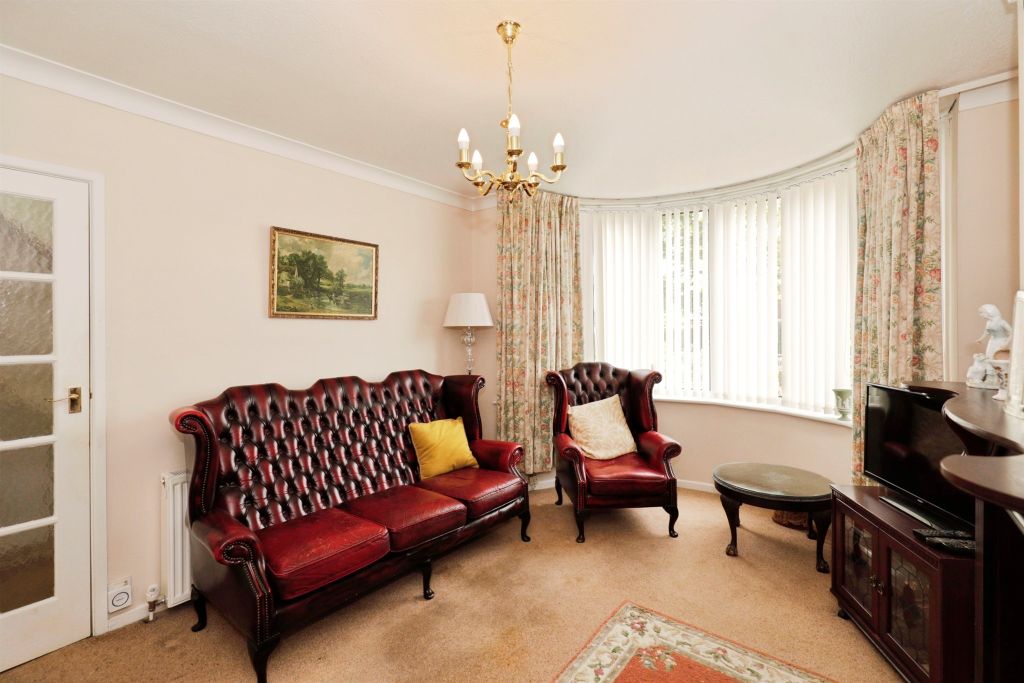 Property photo 2 of 17
