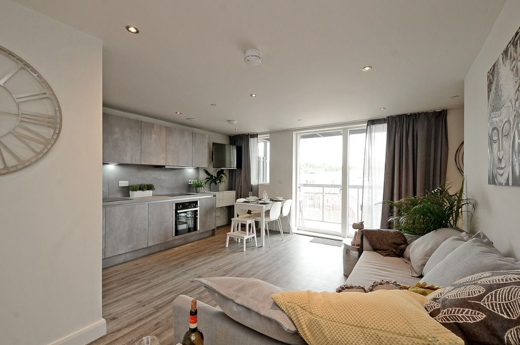 Property photo 3 of 11