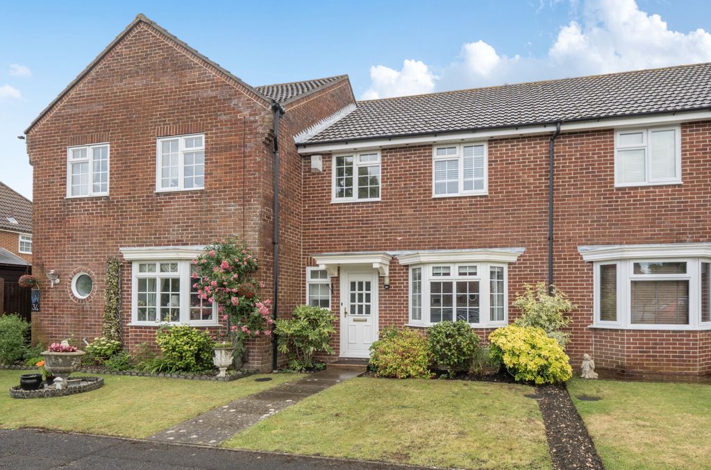Property photo 1 of 14 1477477-25-6A2957...