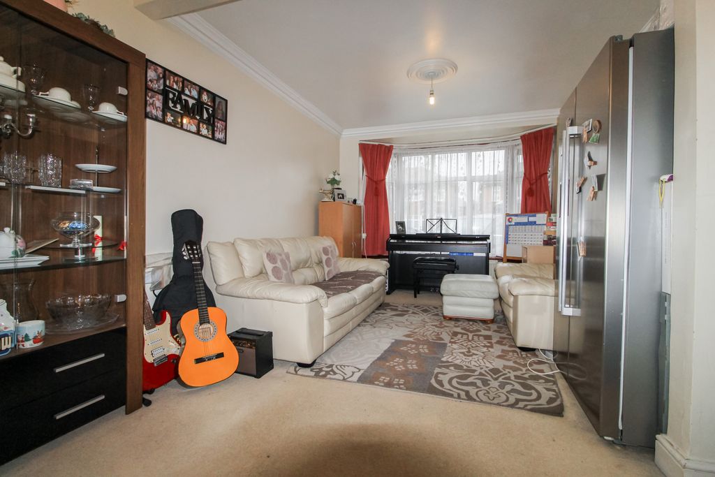 Property photo 2 of 22 Gallery