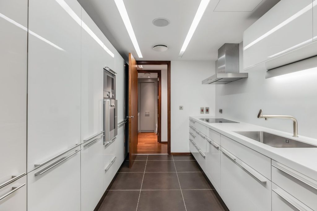 Property photo 2 of 10 Picture No. 17